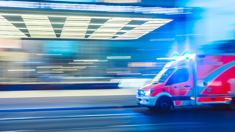 Mon métier c’est la santé #5 Ambulancier : sang-froid, vigilance et empathie Mon métier c’est la santé #5 Ambulancier : sang-froid, vigilance et empathie